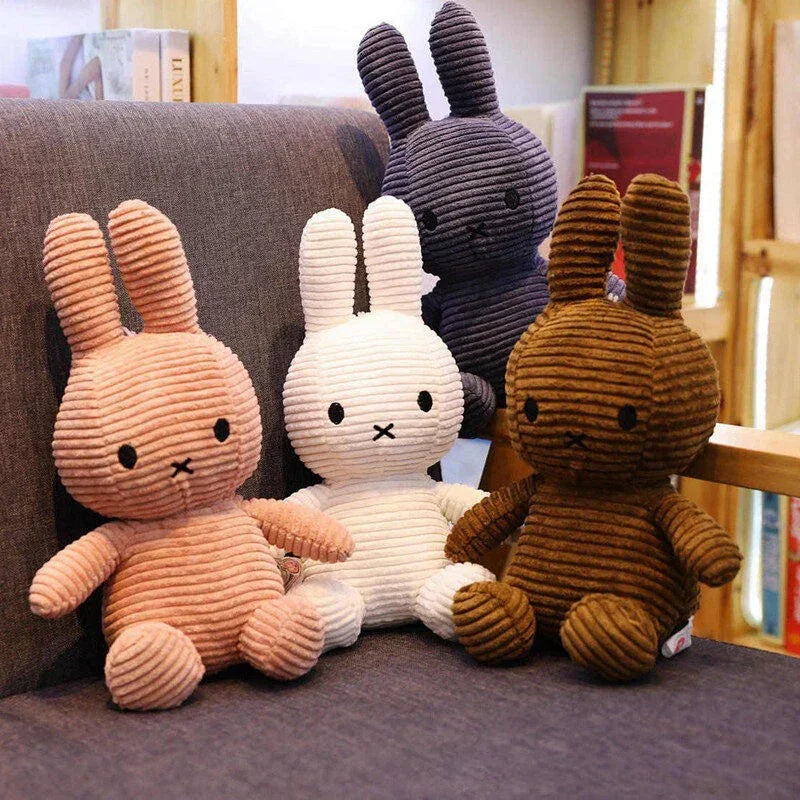 Load image into Gallery viewer, Kawaii Miffy Kaninchen Plüschspielzeug: Hochwertige Dekoration
