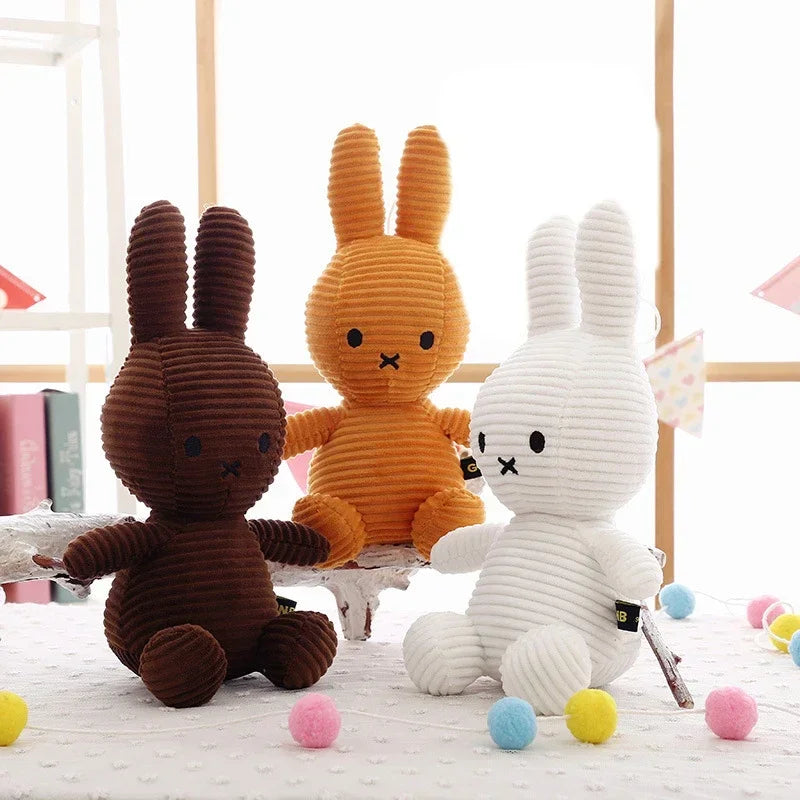 Load image into Gallery viewer, Kawaii Miffy Kaninchen Plüschspielzeug: Hochwertige Dekoration
